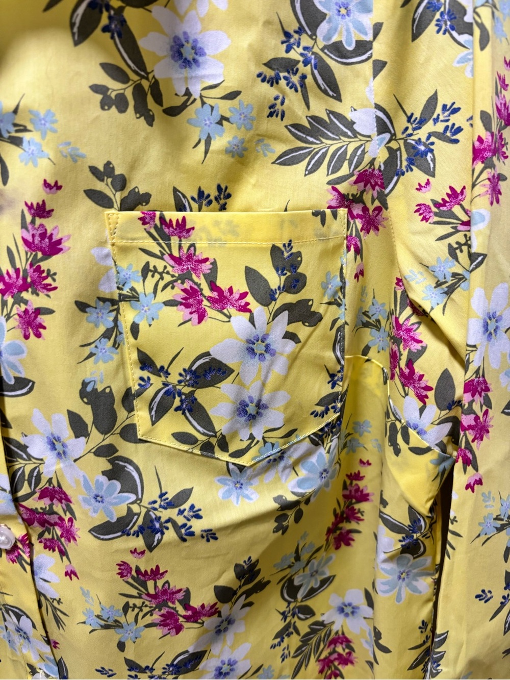 Denim & Co. Woman’s Large Printed Button
Front Shirt Yellow Floral New Tags - Picture 8 of 11